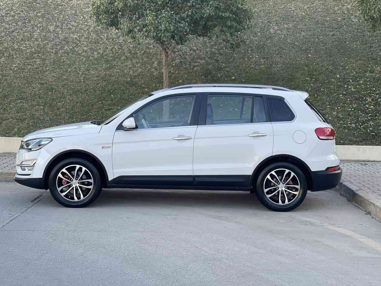 Domy  X5  2018
Domy X5 2018

سعری  ٩٢  گەڵا 
بێ بۆیاخ 
فول مواسەفات 
پانۆراما
بەسمە  
کوشن جلد 
کوشن هیتەر 
کوشن کارەبا 
شاشە گەورە 
کامێرا 
حاسە 
برێک کارەبا 
ئۆتۆ هۆڵد
  دەبڵ تراکشن
دوگمەی بەفر 
دەبڵ گێڕ 
ئاوێنە ئیشارەت 
 
گێڕوو مەکینە بەشەرت نەکراوەتەوە
  ١٠٠ هەزار کیلۆمەتر ڕۆی شتوەیە
  
چوار تایەی لۆکی بۆ بەستراوەیە 

سەنەوی تا ٢٠٣٠ تازەیە 

سەیارەکە لە سلێمانیە

ژمارەی موبایل ***********
