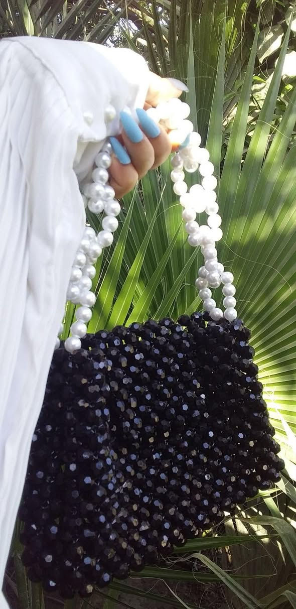 حقائب هاند ميد صناعة يدوية من اجود انواع اللؤلؤ والكرستال جودة عالية 
تغليف مجاني 
يتوفر توصيل لجميع محافظات العراق ناصرية, ذي قار


**إذا كنت صاحب هذا الإعلان وتريد حذفه لأي سبب، رجاءا أرسل رسالة إلى الدعم الفني**