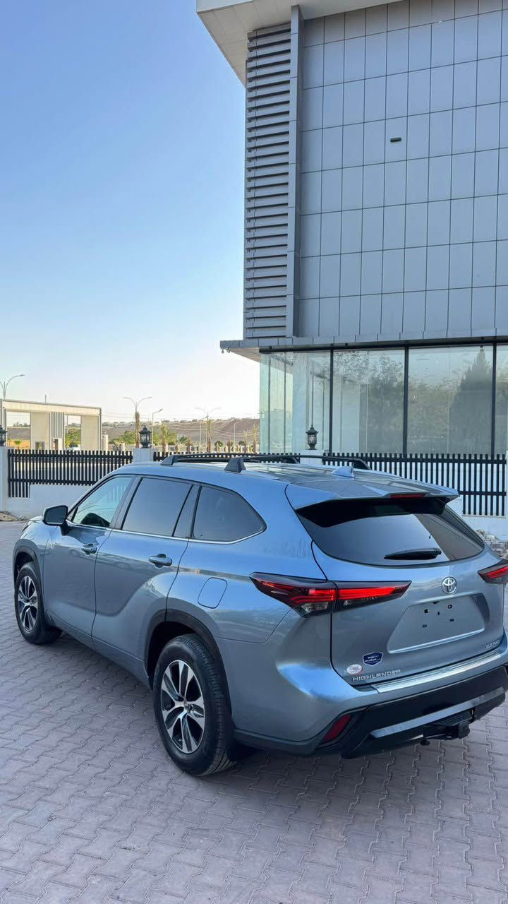 السلام عليكم 
تويوتا هايلندر موديل 2024
عداد المسافة : 14 الف
ملاحطة السيارة : بوند و چاملغ صبغ 

ارباگ ستيرن واحد پرده طاك مرجع بلادى 

المواصفات : XLE
سعر :250
فـــول فـــول مـــواصـــفات 1/1

فتحة سقف سلايد
دةبل اكسل (𝐀𝐖𝐃)
‏‎ابـــواب بصمة
‏‎بصمة تشغيل 
تشغيل عن بعد (𝐑𝐄𝐌𝐎𝐓𝐄 𝐒𝐓𝐀𝐑𝐃)
‏‎شاشة كبير لمس
كامــــيرا
هاند بريك بصمة
اوتو هولد (𝐀𝐔𝐓𝐎 𝐇𝐎𝐋𝐃)
اوتو ستارات (𝐀𝐔𝐓𝐎 𝐒𝐓𝐀𝐑𝐓)
اوتو ستوب (𝐀𝐔𝐓𝐎 𝐒𝐓𝐎𝐏)
رادار امامي (تحديد مسار)
‏‎رادار جانبي (نقاط عمياء)
‏‎رادار خلفي (التحذير من الاصطدام)
‏‎حساسات امامي
‏‎حساسات خلفي 
نظام (𝐄𝐂𝐎)
نظام (𝐍𝐎𝐑𝐌𝐀𝐋)
نظام (𝐒𝐏𝐎𝐑𝐓)
نظام (𝐒𝐇𝐎𝐖 𝐧𝐨/𝐨𝐟𝐟) 
نظام (𝐌𝐔𝐃&𝐒𝐀𝐍𝐃) 
نظام (𝐑𝐎𝐂𝐊&𝐃𝐈𝐑𝐓)
نظام (𝐏𝐔𝐒𝐇 𝐍𝐎𝐑𝐌𝐀𝐋)‏‎
تحكمات استيرن 
استيرن هيتر 
‏‎كشنات كهربائي 
‏‎كشنات هيتر
‏‎تبريد لمس
‏‎تبريد مركزي 
‏‎صندوق شفط كهربائي 
‏‎لايتات ليـــLEDـــد عدسة زينون بيلادي
‏‎بلوجكترات ليـــLEDـــد بيلادي
‏‎بكلايتات ليـــLEDـــد بيلادي
‏‎ويـــل كـــروم 

تفاصيل اكثر الاتصال علی ارقام التاليه ‏
واتساب 
☎️[***********]

عنوان📍عقره اكر, نينوى
