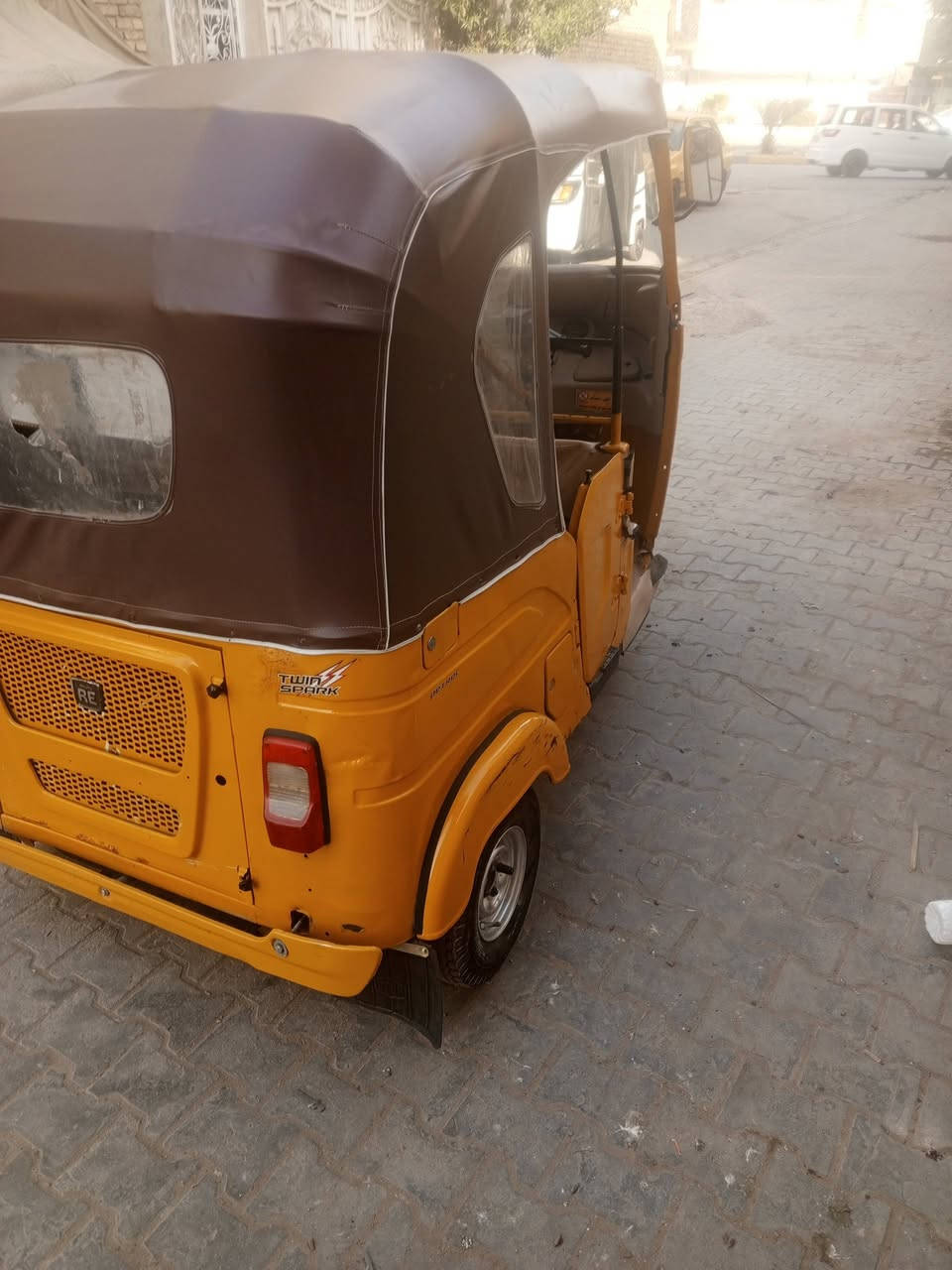 تكتك للبيع 2021 شهر7اوراق مكينة شرط لاتنقيص ولاتبخير كهربائيات شغالة السعر5200مكاني بغداد ***********
