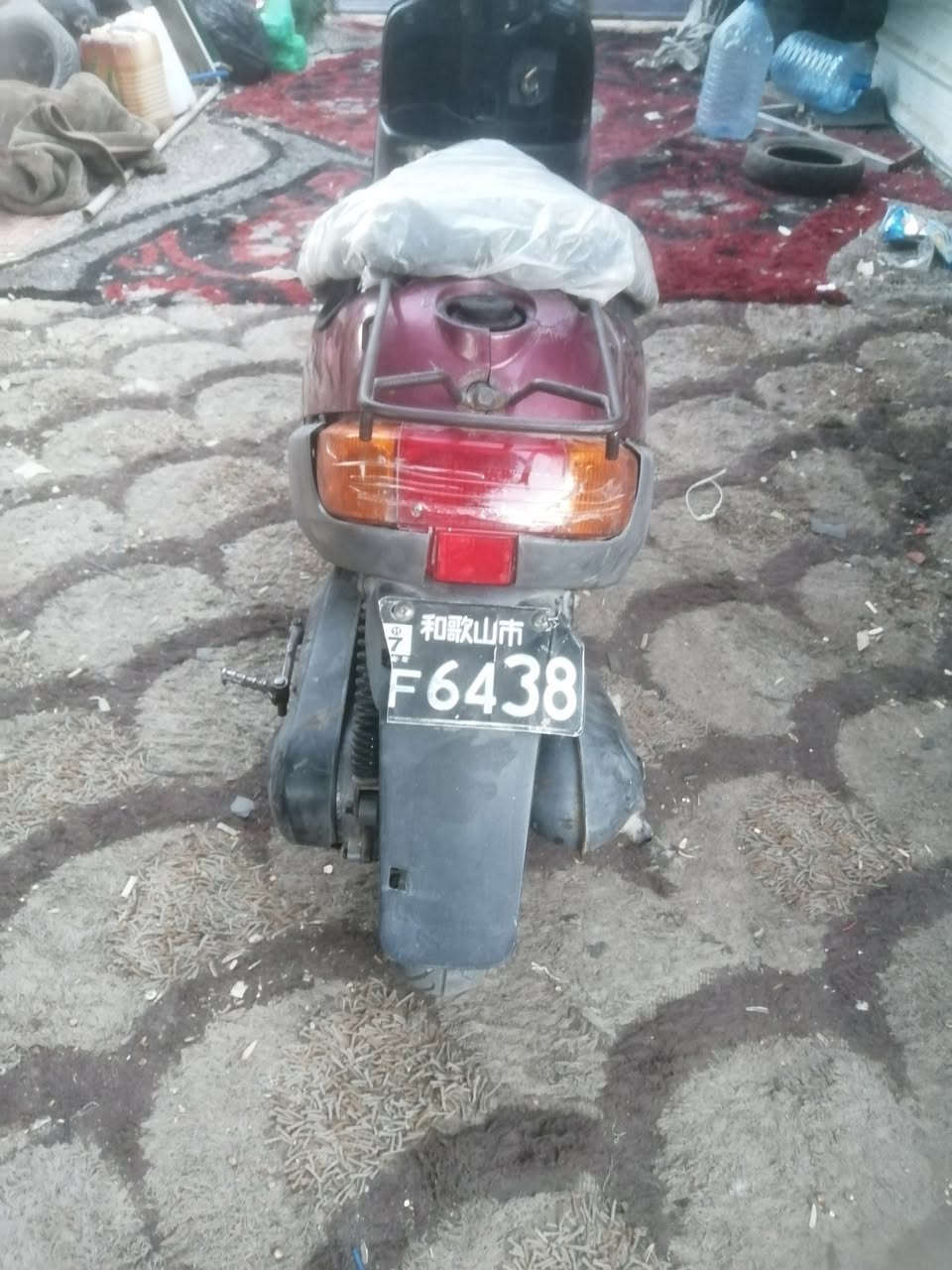 سلام عليكم مرخصه مدير الكروب للبيع دراجه بطه ٦٠ الدراجه شلعه ومعدل نقصها فقط باتري نكره بكل وكت سعر ٢٥٠ وبيها مجال قليل الدراجه حك الجيه مكان بغداد منطقه العلاوي رقم ***********
