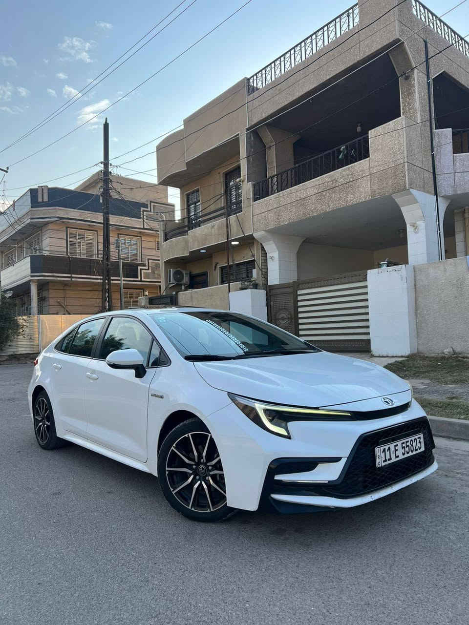 كورولا 2023 هايبرد
اعلى فئة se العلامة الزركة 

فول مواصفات للاخير بصمه رادار تحديد مسار مثبت سرعه فتحه سقف
تحويل ثاني يوم ب اسمي لا مطلوبه ولا شيء
كفاله من كلشي محرك كير دواخل 
ماشيه 80
ماعدا بيها بارد على كد شبر BDR فقط 
السياره جاهزة من كل شي للبيع فقط .

***********
