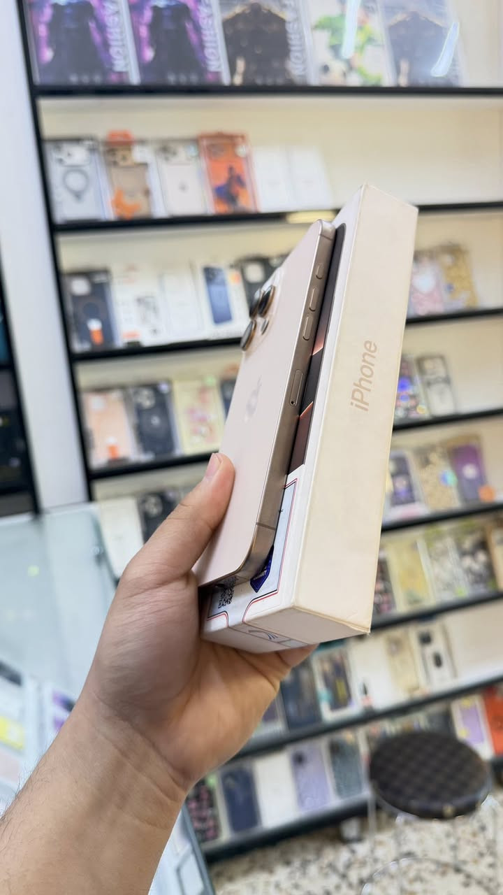 ايفون 16بروماكس ذاكرة256بطارية100الجهاز مشحون 44مرة فقط 🔥👌الجهاز نضافة💯السعر/مليون و425
العنوان /البياع شارع 20اسم المركز سنتر البياع 
للتواصل /***********
