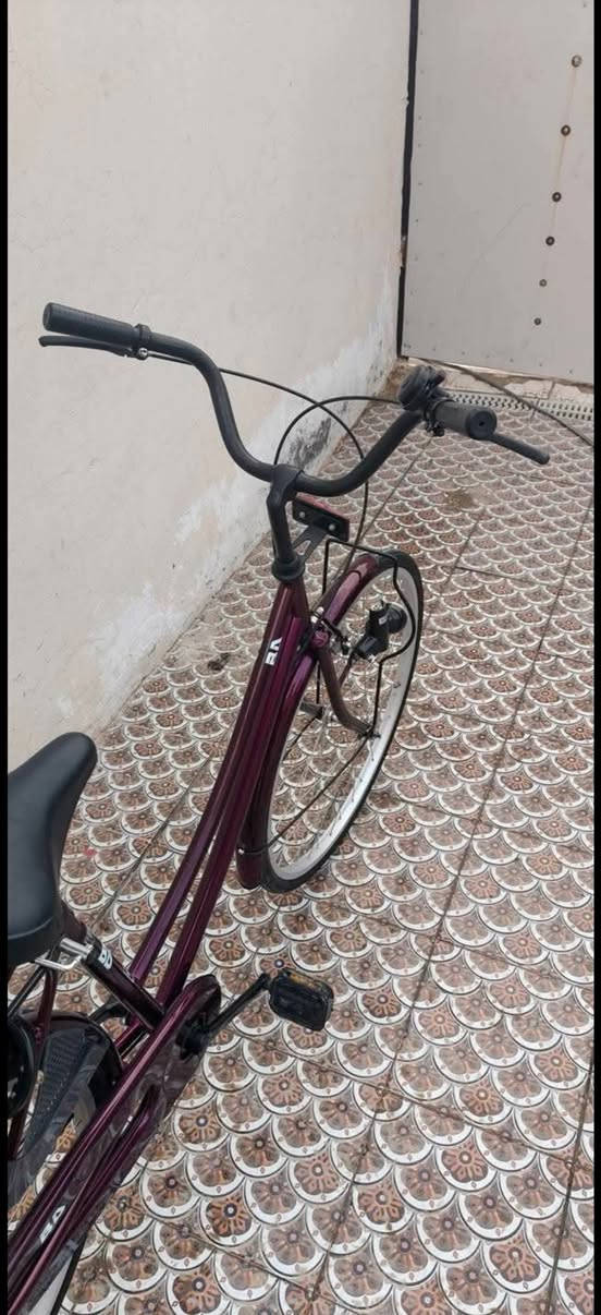 سلام عليكم بايسكل للبيع شركة BD وزن 18 مديل 2025 جديد شهرين مستخدم فقط السعر 110 مستع على بيعتة المكان شامية حي العسكري الغربي


**إذا كنت صاحب هذا الإعلان وتريد حذفه لأي سبب، رجاءا أرسل رسالة إلى الدعم الفني**