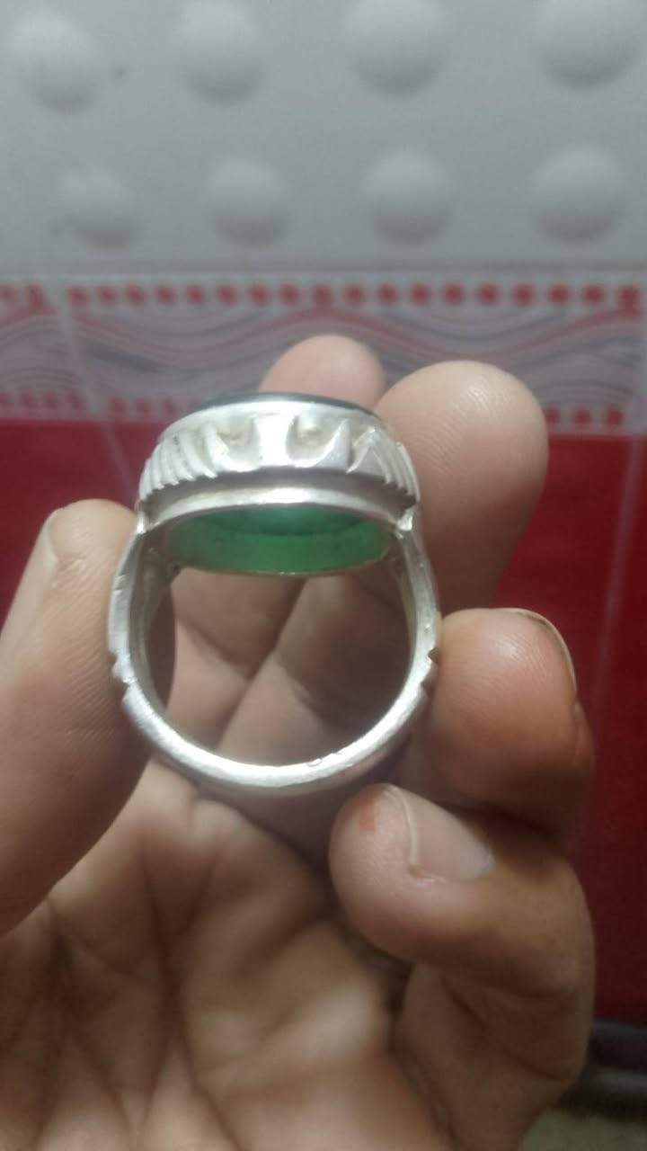 محبس عقيق يماني صياغه يدويه ثقيله جدن قياس 28سعر 75بغداد


**إذا كنت صاحب هذا الإعلان وتريد حذفه لأي سبب، رجاءا أرسل رسالة إلى الدعم الفني**