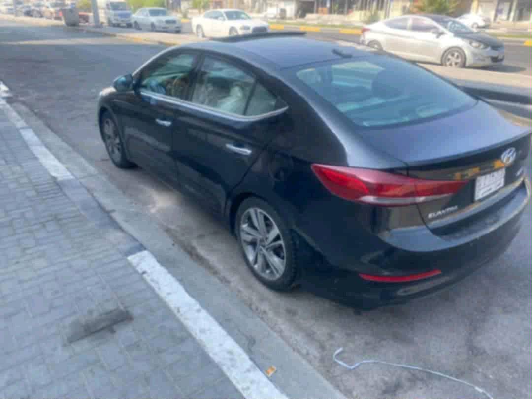 النترا موديل 2017 كفاله عامه سعر 120
لمتدد فول موصفات فتحه بصمه

كفاله عامه

مكينة دوش 2000
كير at المرغوب
بصمه 
بصمه ابواب 
رادار جانبي وخلفيي 
ثلاث وضعيات قياده
مريي قلاب
كشنات تدفئه
نقطه عمياء
شاشه كبيره 
لايتات عالي وناصي LED
تحكمات ستيرن  جهتان
حاكيه مضخم صوت اشاره ترحيب عند اقتراب
شاشه كاشف اعطال 
تخم تاير جديد ويل كب كروم
 سياره رقم بصره حره تحيول بنفس اليوم
سعرهاا (120)$$
للأستفسار ***********
مكان سياره (بصره المعقل
