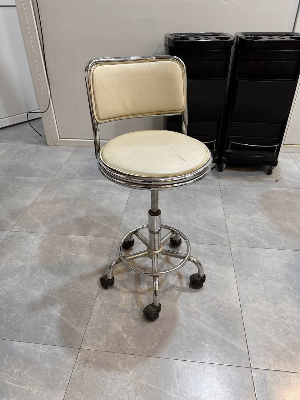 كونر مع ستول للبيع


**إذا كنت صاحب هذا الإعلان وتريد حذفه لأي سبب، رجاءا أرسل رسالة إلى الدعم الفني**