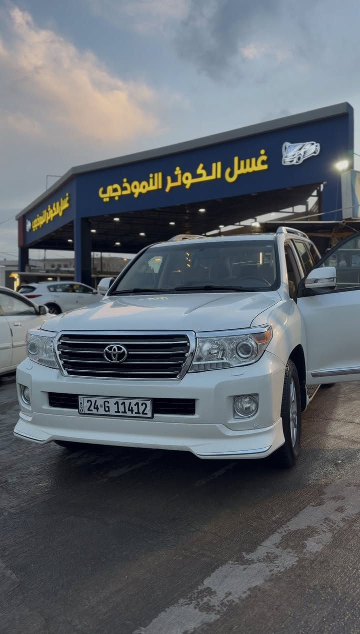 لاندكروز 2013 GX.R للبيع رقم دهوك
6 سلندر / 4.0
ماشية 139,000 
بدون صبغ 
المكان / الموصل 
*********** واتساب
