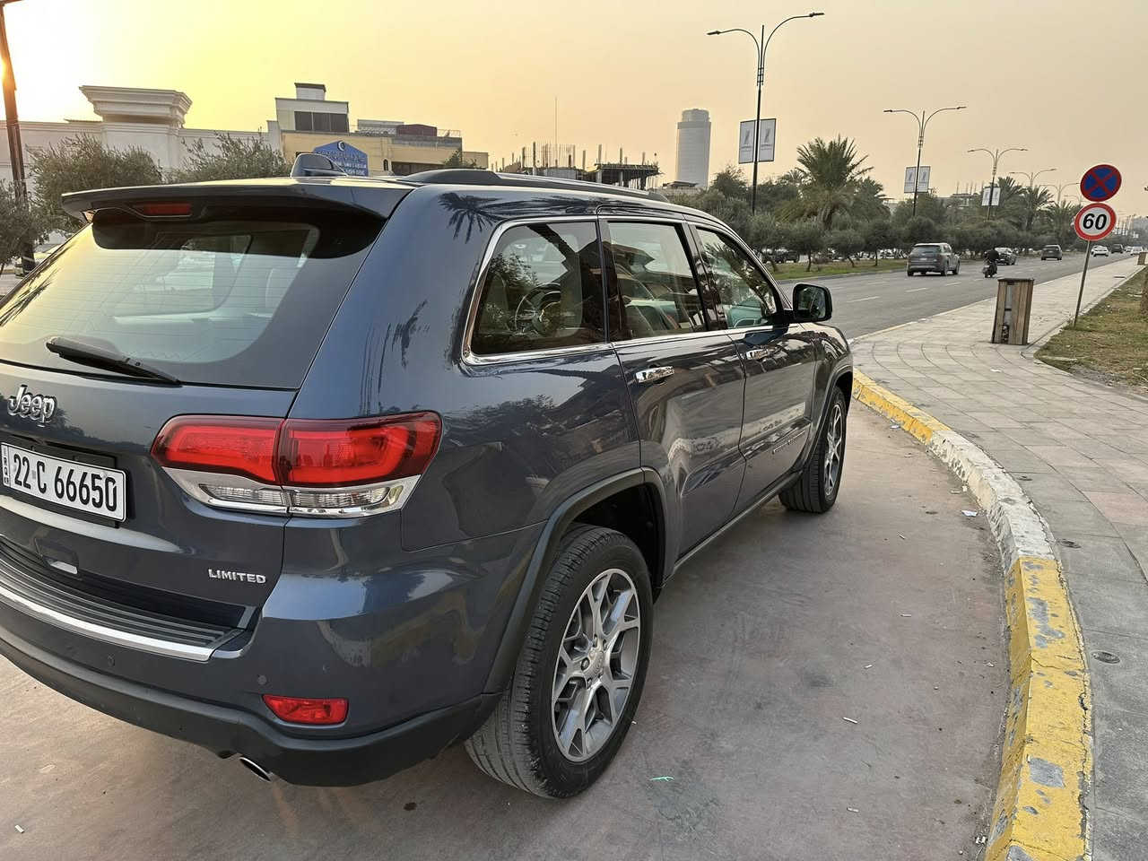 جيب لمتد ابلاص خليجي مكفولة موديل 2020 فول مواصفات مكانها المنصور للاستفسار         ***********
