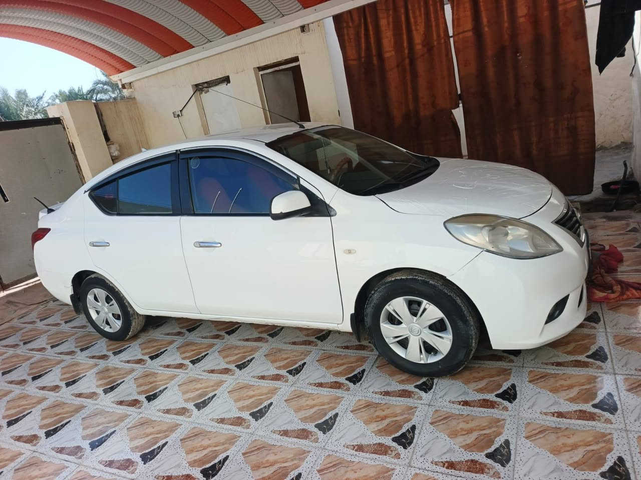 يا الله
#نيسان صني هندي
موديل 13 
رقم مثنى 
كير محرك كفاله
حداديه تايرات نضيف
سنويه 2027 
غرفتها حلوه
سياره مرتبه وحلوه مال جناي
سعرها 75 وبي مجال
رقم صاحبها
***********
***********
مكان الديوانيه الحمزه الشرقي
