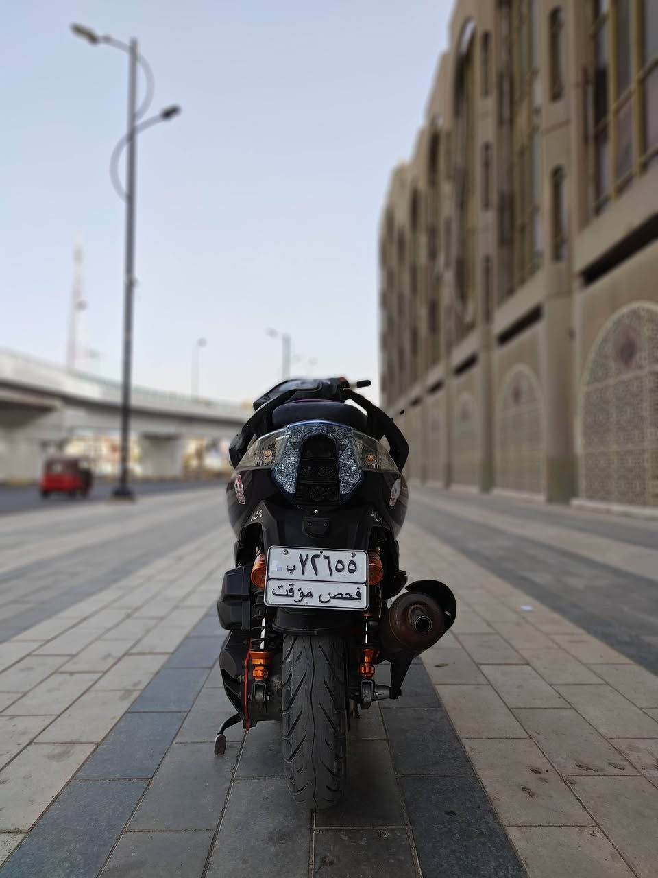 السلام عليكم
كامكو رايسنك نوزل 150 
مكينه ممفتوحه بلاديه 59 لا تبخير لا صوت خير من الله نضافه الكفرات 75% الدشبول شغال رون وبانزين فقط الكيلو متر واكف كهربائيات كلهن شغاله سكن ودبل اشاره ولايت زنون دبل وسطاب لايت دراجه حلوه وقويه وشوفت عينك هيه تحجي الدراجه خير من الله وعليها قطع تزويد : 
1 صالنصه ADV 
2 يدات بريك NCY 
3 كلج خلفي رياضي 
4 كلج امامي رياضي 
5 قبق فلاوين Twpo 
6 ويل امامي خلفي رياضي 
7 فج امامي برمبو وصينيه رياضي 
8 قبق بانزين رياضي 
9 سبايدر قطعتين رياضي 
10 صدر امامي DY رياضي 
11 دبلات خلفي رياضي 
12 قبق كلجات كوسو 
13 دوشمه كشن رياضي 
14 قطره دهن رياضي 
اسف ع اطاله مكاني بغداد شارع حيفا 
رقمي *********** ملاحظة الدراجه مصبوغه لون متغير
