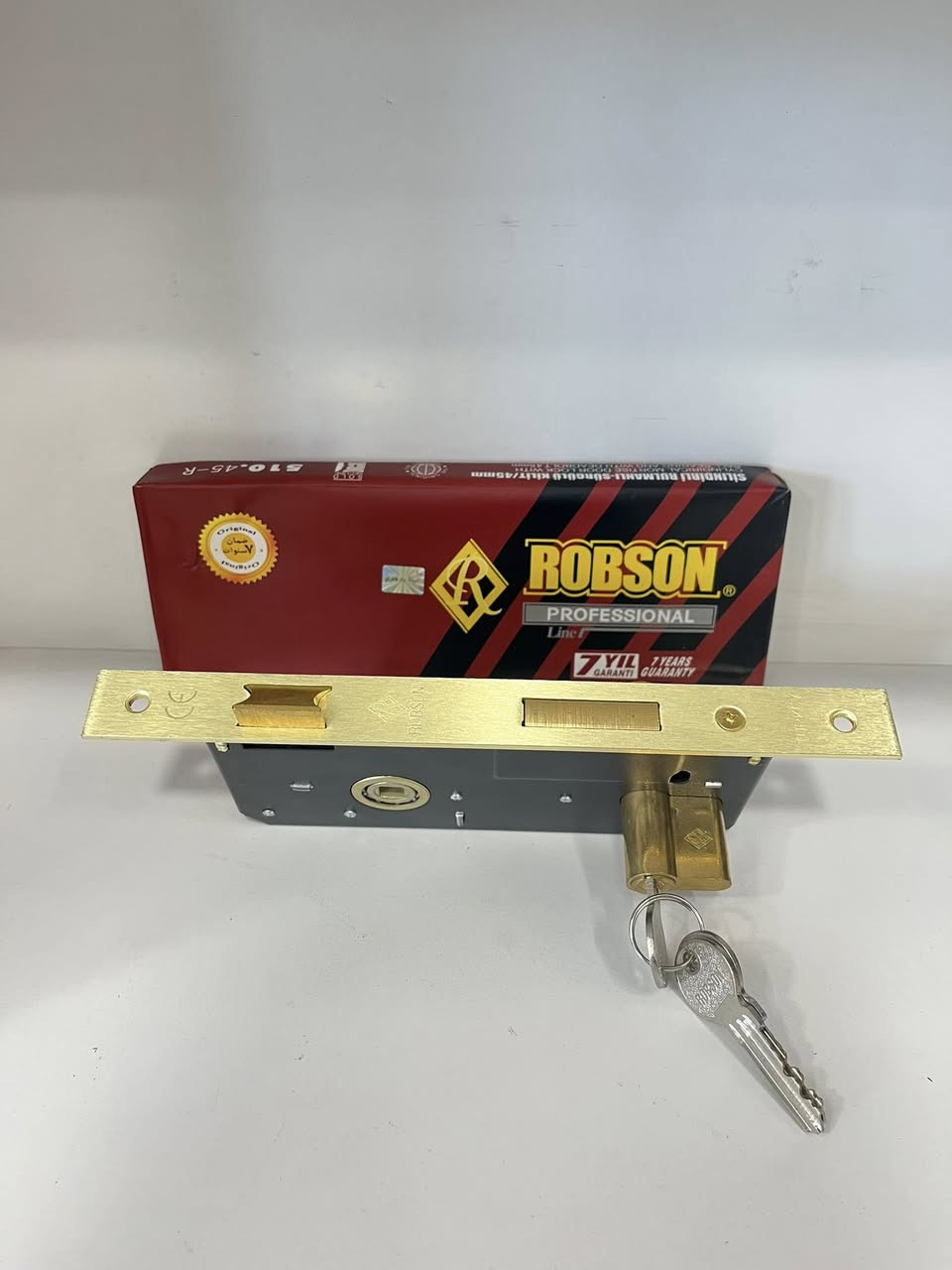 متوفر✅

بطن كصيف روبسن 
لطش 60 ملم روبسن 

العوادي للزخرفة الحديدية 
📍النجف الاشرف - حي الحرفيين -البلوك الاول 
***********
***********
