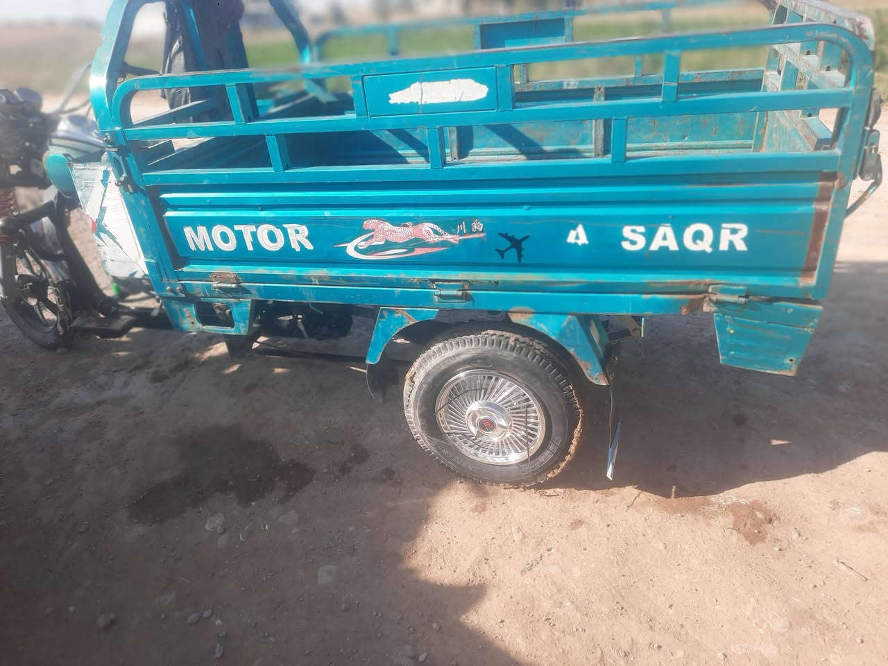 ستوته للبيع   مديل ١٨ محركه ٢١  أوراق كامله السعر ٩٥٠ وبيه مجال بسيط الشراي يتصل مكان تقاطع القدس*********** او مراوس شعدك نزل لون ابيض
