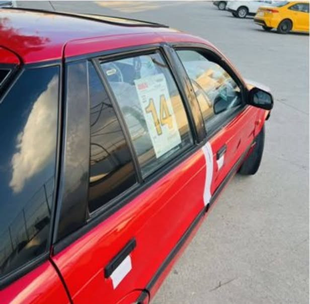 السلام عليكم 
للبيع مستبوشي لانسر 
موديل ١٩٩٢ 
رقم كركوك شرط التحويل 
گير محرك شرط 
صدر جديد 
كهربائيات شغاله 
مصبوغه جماليه 
سياره خير من الله
ماناقصها كلشي  
السعر ٢٤ وبيها مجال 
مكان السياره قضاء العلم 
للاستفسار 
***********
***********
