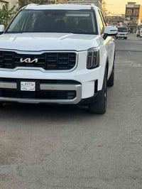 للبيع كيا تيلورايد 2023 SX أعلى فئة بالتيلورايد لون ابيض مرغوب  بدون ر...