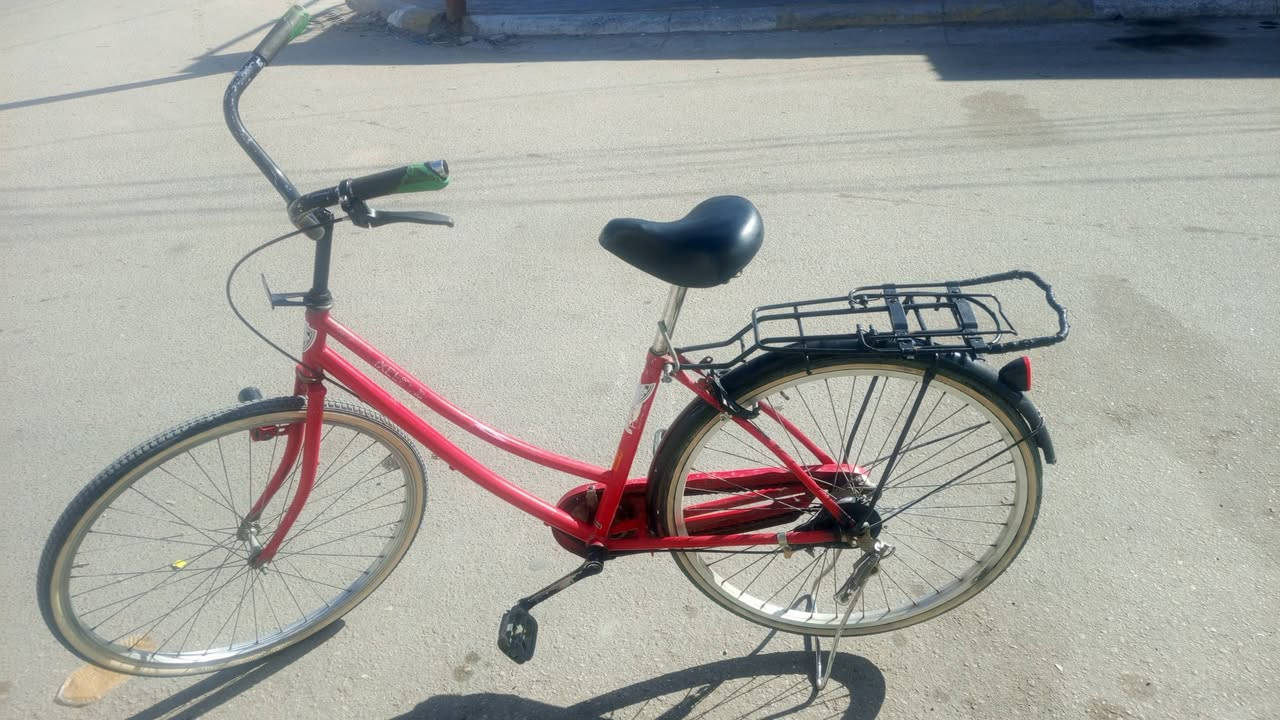 سلام عليكم باسكل للبيع مستعجل سعر 50 مكان كربلاء حي العسكري رقم ***********
