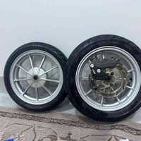 ويل 12للبيع مال 120عام (بوليس.مضلع.عدلة) توصيل موجود 07801545656