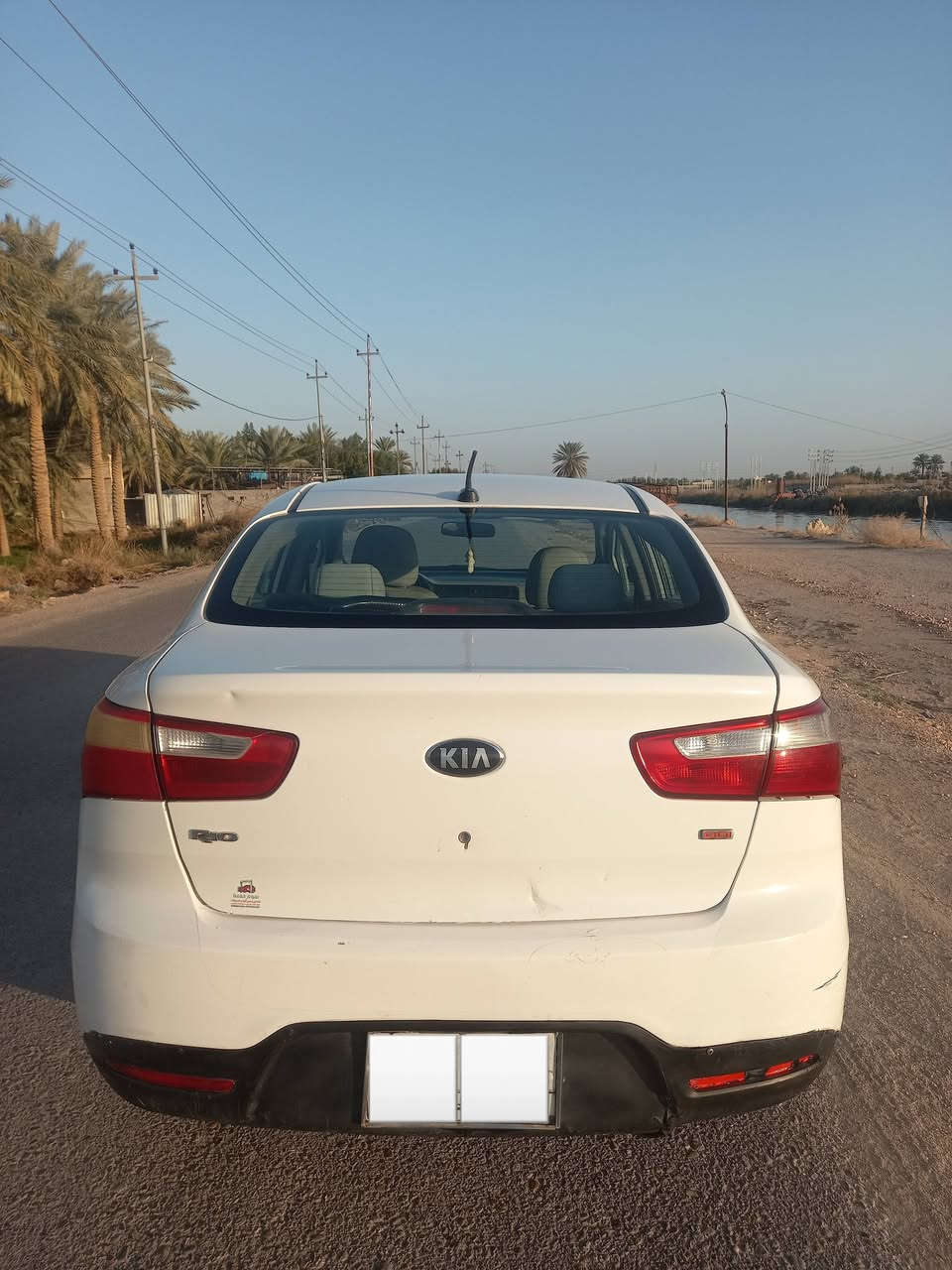 كيا ريو 2013 امريكي
مكينة 1600 
رقم كربلاء مشروع وطني
مكينه كير حدادية كهربائيات تبريد خير من الله
واردها دعاميه فقط
بالعراق بيها جاملغين وبنيد مصبوغات 
شواصي والغود كفاله 
غرفتها جديده
السعر 80 وبيها مجال
مكان السيارة كربلاء الحر
الاستفسار اتصال *********** او واتساب على نفس الرقم

