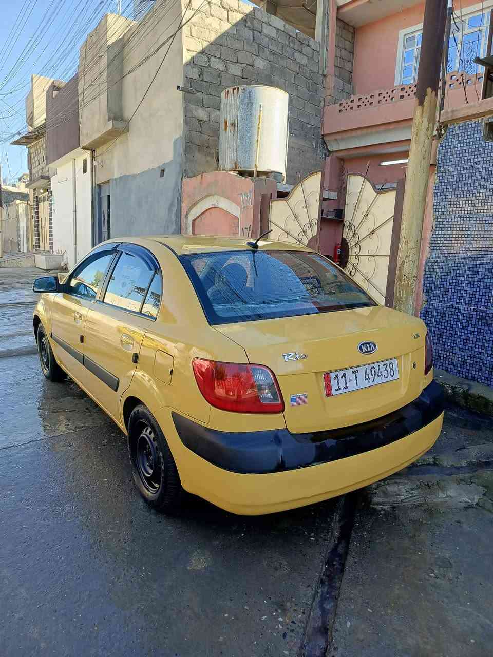 كيا ريو للبيع امريكي موديل 2009
محرك 16 اصلي وكير شرط 
جوم كهرب داخل برايد أسود 
سنويه بسمي جديده 
كابون كتروني بيها 
رقم بغداد دولي 
ضرر جاملغ اليمين الكدام 
السعر 86 وبيها مجال قليل 
اتصل ع أرقام وتدلل 
***********
***********
