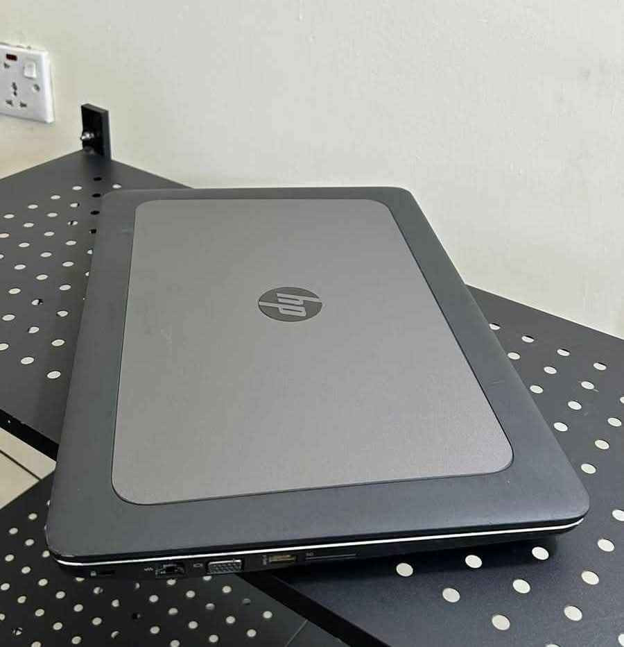 كوراي 5 جيل ٦ 
رام 8
كارت شاشه نفيديا 1000
هارد ssd .128
hhd .512
منصب عليه
Tekke 7
Gta .v
فاري كراي 6
بتل فيلد 3
Pes 2021
بغداد بياع
***********
لايوجد توصيل
حجم الشاشه ١٦ Colombo, Sri Lanka
