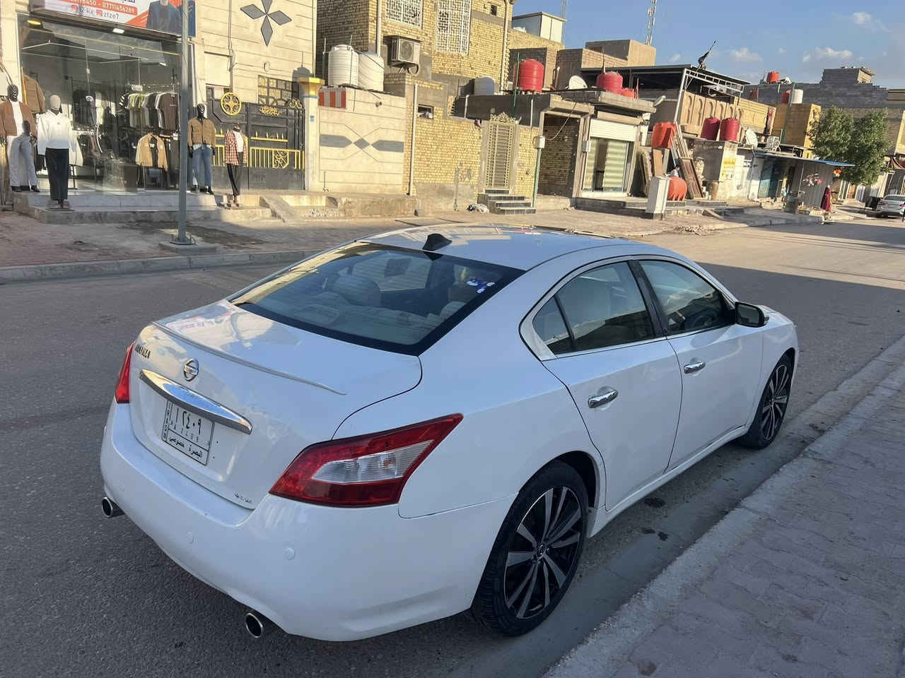 نيسان مكسيما 2010 رقم بصرة أ
مكفولة من الرسميات والضربة،
ملاحظة:(فقط دحجه خفيفه بالداير الايسر الخلفي ) فول مواصفات ستيرن كهرباء ،كشنات كهرباء، فتحه سقف بانوراما ، بصمة ، حساسات …الخ السعر((83))
عنوان :بصرة حي الحسين م3 المستطيل شارع السيد . رقمي***********
*********** ومتواجد فيسبوك
