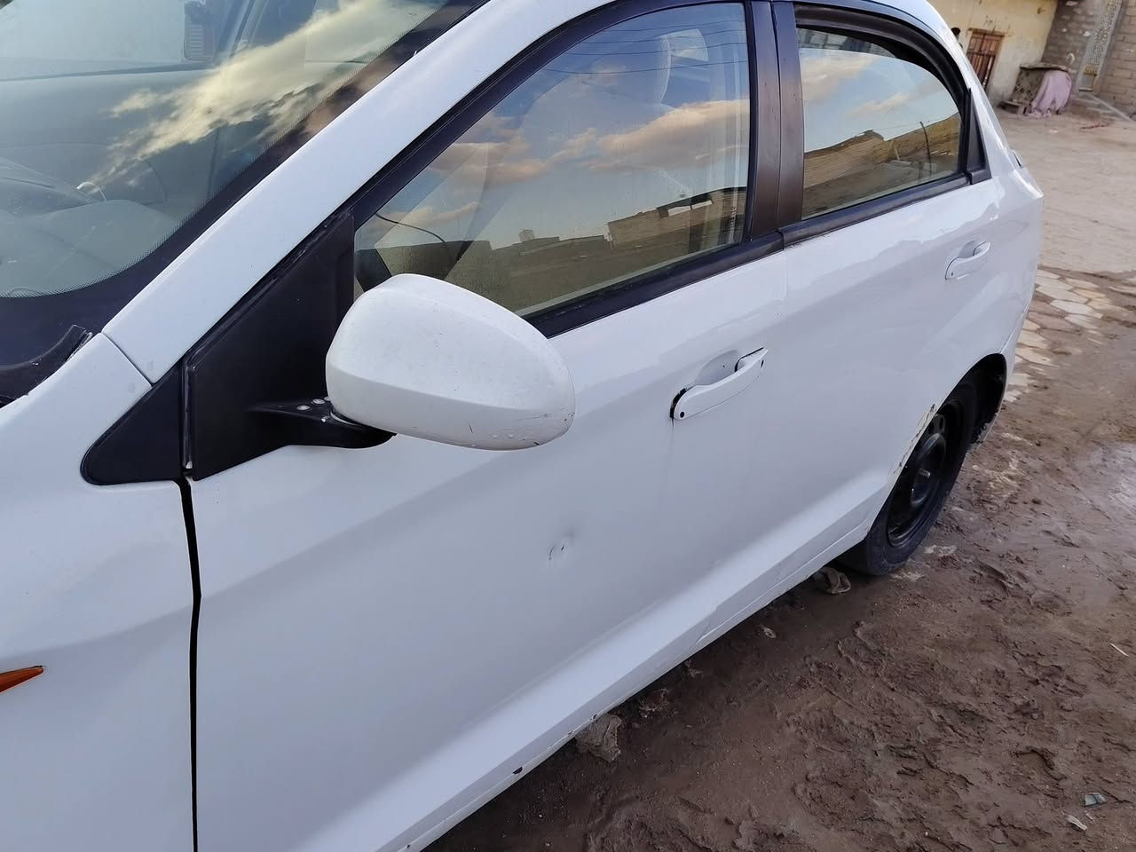 شيري فلاوين للبيع مكان ذي قار رقم ***********
