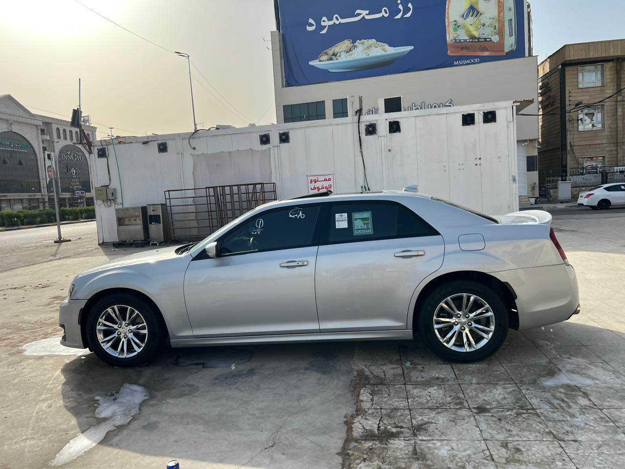اوباما 2023 s300 فول مواصفات 
ضررها فقط شبر من البنيد والجاملق الامامي رقم بغداد شرط التحويل مكاني بالبصرة السعر 298 ورقة 
مكلف بالنشر للتواصل على ***********
 ‬ البصرة, العراق
