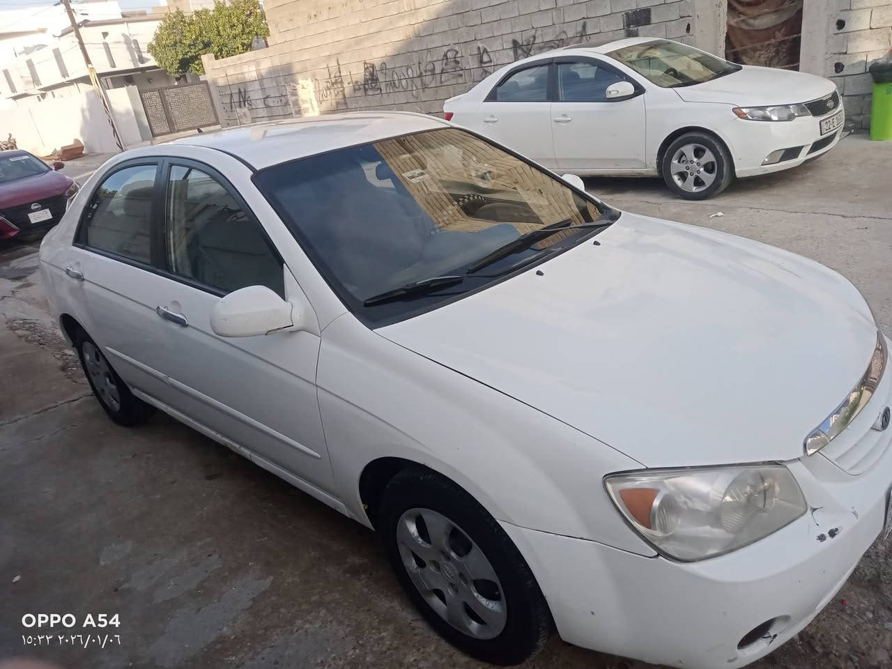 السلام عليكم 
كيا سبكترا موديل 2005 نضيف 
كامره حساسات كهربائيات كله شغاله 
السعر 67 وبيه مجال 
***********
