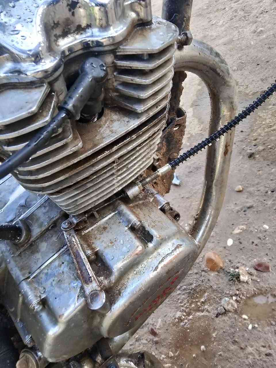 سلام عليكم موطور للبيع او مراوس ***********
