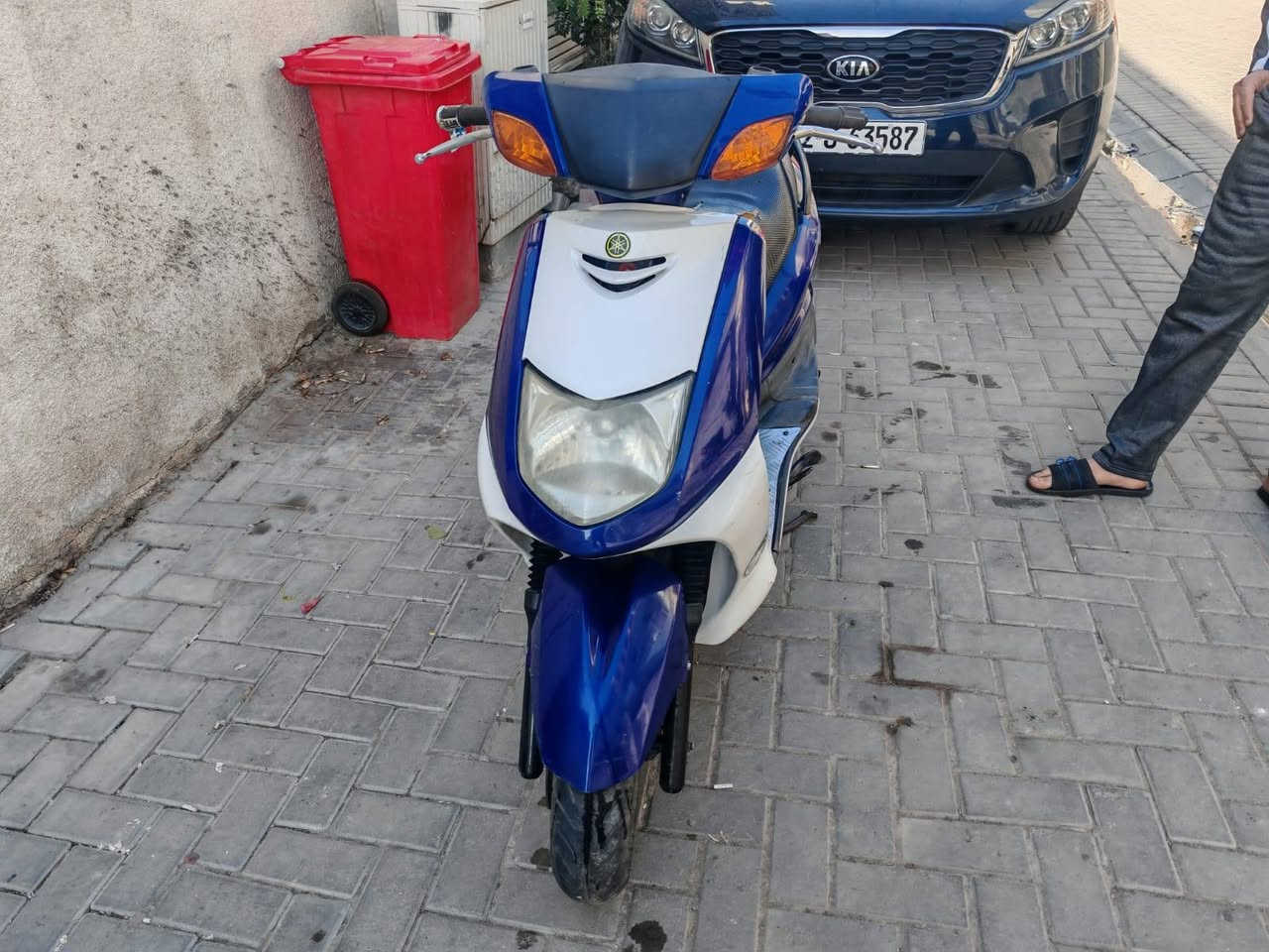 نثية رياضي دراجة كاملة مكينة وكفرات بلادية زوج تايرات كهربائيات كلهة شغالة سلف هندر شلعة خير من الله السعر ٥٥٠ الف وبيهة مجال (***********)
