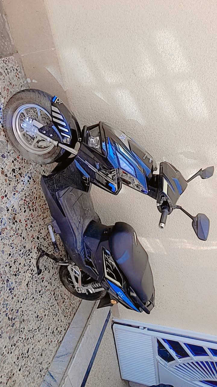 دراجه شحن  مكان الشعب سعر 850 رقم صاحب دراجه***********
