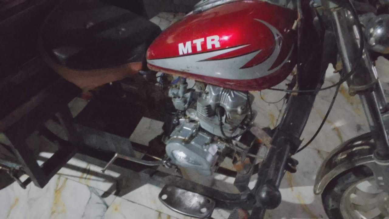 السلام عليكم مكلف بلنشر ما متواجد علفيس فقط اتصال ستوته MTR  موديل 2017 اوراق اسنكر استنساخ اكاتبك مكاتبه مكتب ستوته گير بوكس جديد ستوني شاده وكلچات جدد باتري جديد تجفيت جديد مضبوط سعر 650بيهه مجال قليل رقم الهاتف ***********
