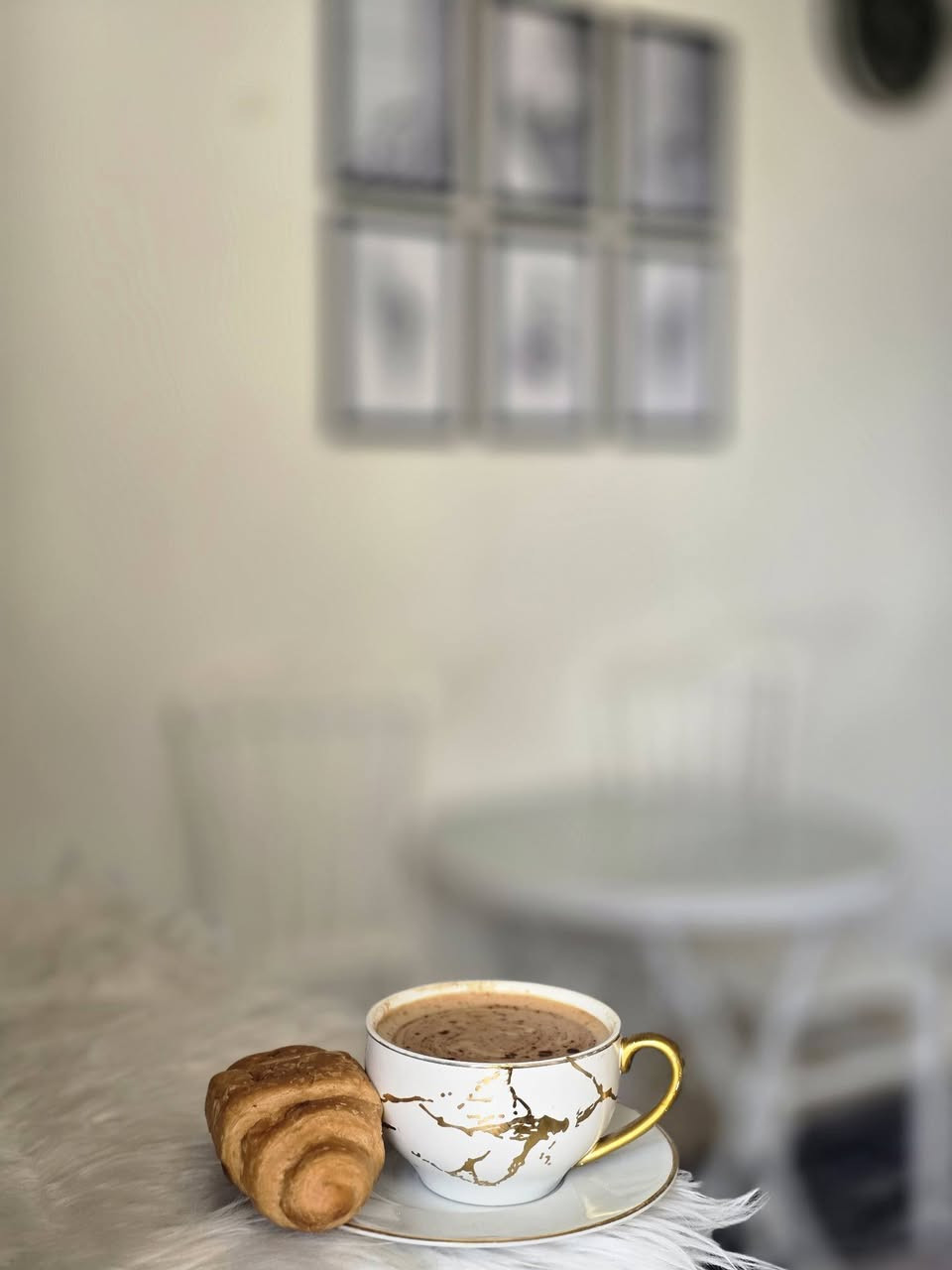 ✨🎨 خلي ركنك مميّز مع إطاراتنا الفاخرة! 🎨✨

💰 العروض الخاصة:

3 قطع بسعر 25,000 دينار

6 قطع بسعر 40,000 دينار

إطارات بحجم كبير A4، وتصاميم حسب طلبكم لتتناسب مع أي مكان تحبونه:

غرف النوم 🛏️

المطبخ 🍳

ركن القهوة ☕

المطاعم 🍽️

المدارس 🎓

أو أي مكان يروق لكم 🌟


**إذا كنت صاحب هذا الإعلان وتريد حذفه لأي سبب، رجاءا أرسل رسالة إلى الدعم الفني**