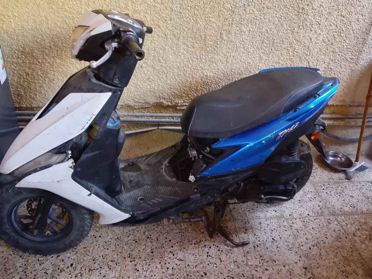 دراجة سبيسي  للبيع الدراجة نضيفة نكرة سلف اي خلل ما بيها بيها نواقص قليلة السعر 450الف استفسار اتصل على الرقم ***********
