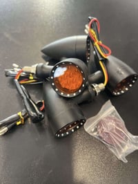 شبابنا  الاشاير المتوفرة داخل الكراج   حديد+3 خطوط +سكن + اشارة + لد  ...