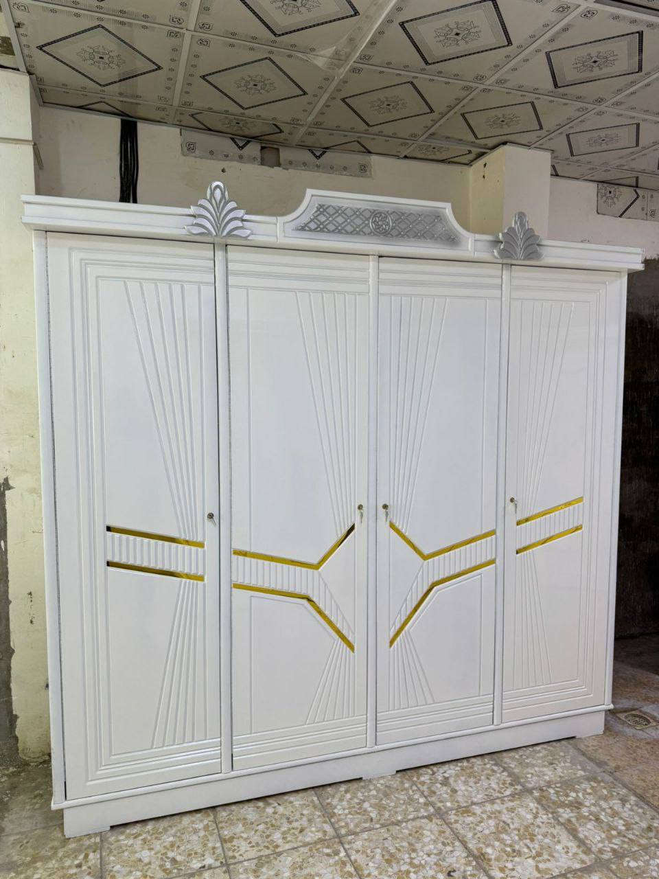 كنتور اربع ابواب شغل عراقي CNC سيبو
لون اوف وايت 
الخارج ام دي اف 9 ملم 
الداخل جام 3 ملم 
القاعدة بلوك صاج 16 ملم 
الظهر فتح وشد براغي 
النرمادة شريطية المانية على طول الباب
اليدات اصلية
السعر 475

مع الشد والنقل داخل بغداد 

اطراف بغداد 10 الف

لا يوجد توصيل محافظات


**إذا كنت صاحب هذا الإعلان وتريد حذفه لأي سبب، رجاءا أرسل رسالة إلى الدعم الفني**