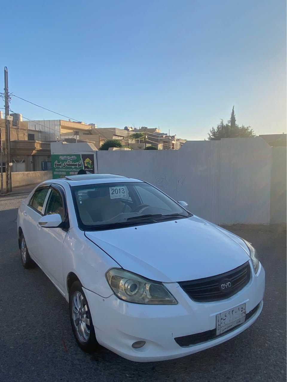 BYD G3 2013 
گير و مه كينه يارس ٢٠٠٧
گير ئوتوماتيك 
سلايت 
به سمه 
ناو زه رد 
كوشن جلد
ته بريد 🥶
بلاجكتور 
ئاوينه كاره با 
سوكان ڤوليوم 
جوار تايه و ويلى لوك 
ماشاءالله سه ياره كه زؤر جوانه 
بانزين هه ر ناخوات 
سه ياره كه سه نه وى جنوبه به شهرتى ئه وه ليات 
مالى كه س نه بيت پاره ى كه سى تيا نه بيت 
ده عموو ليدراوى نييه 
مووس و براوه به شه رت 
ته بريد له سه ر سويج 
خوار هه موو بازار 
سسعرى ٣٠ $ معامه له يه كى كه م 
ژم ***********
ژم ***********
سه ياره كه له سليمانييه 
گؤرينه وه و قيست و قه ر زم نييه السليمانية, العراق
