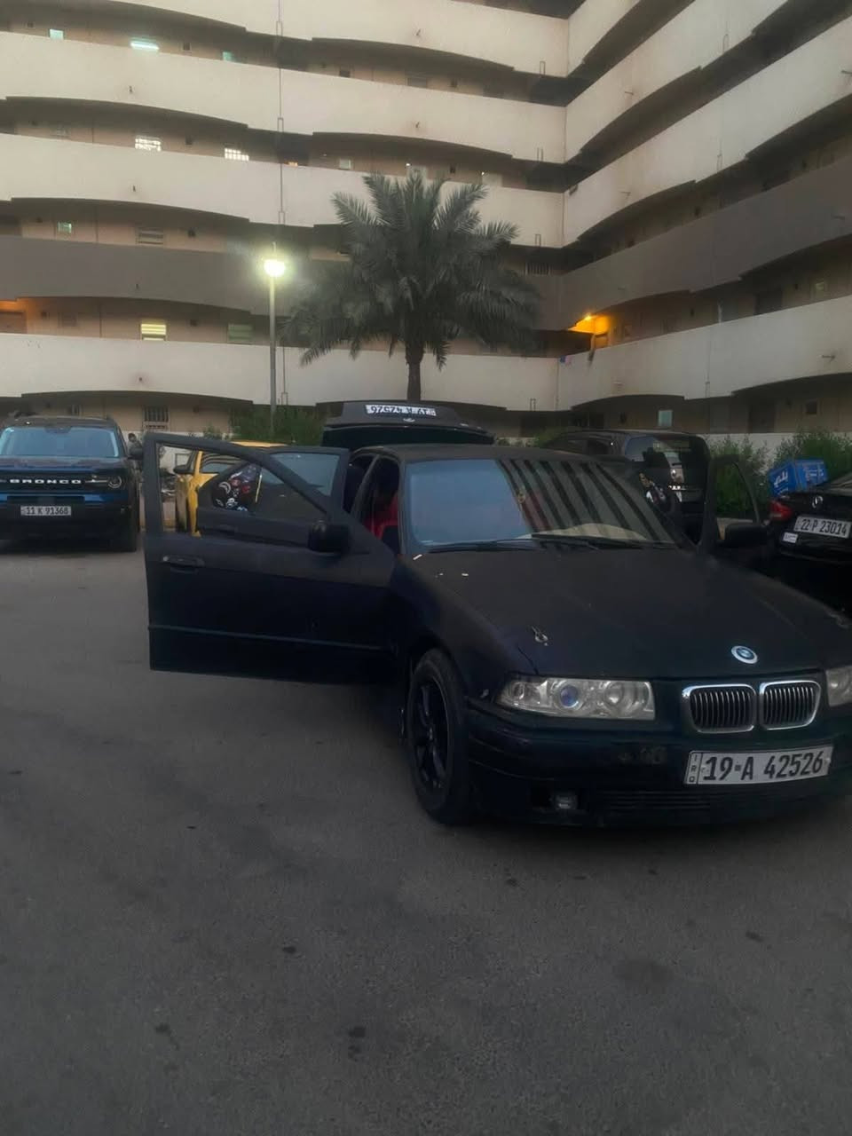سلام عليكم
BMW E36 موديل 1994

رقم كربلاء اسود غير محدد

مكاني بغداد البنوك

 مشروع وطني سيارة باسمي ثاني يوم تحويل رقم جديد

مكينة 25 مسكر كير اوتو 

سستم صوت قوي 

اكزوز 3 انج ht pawar بوابة 

لايتات امامي ديبو مع لد سوارات متحرك على المبايل
السعر 35 وبيها مجال للطيبين 

***********
