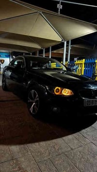 للبيع   السلام عليكم اخوان   سياره bmw كشف 2010    فول موصفات واحد على...