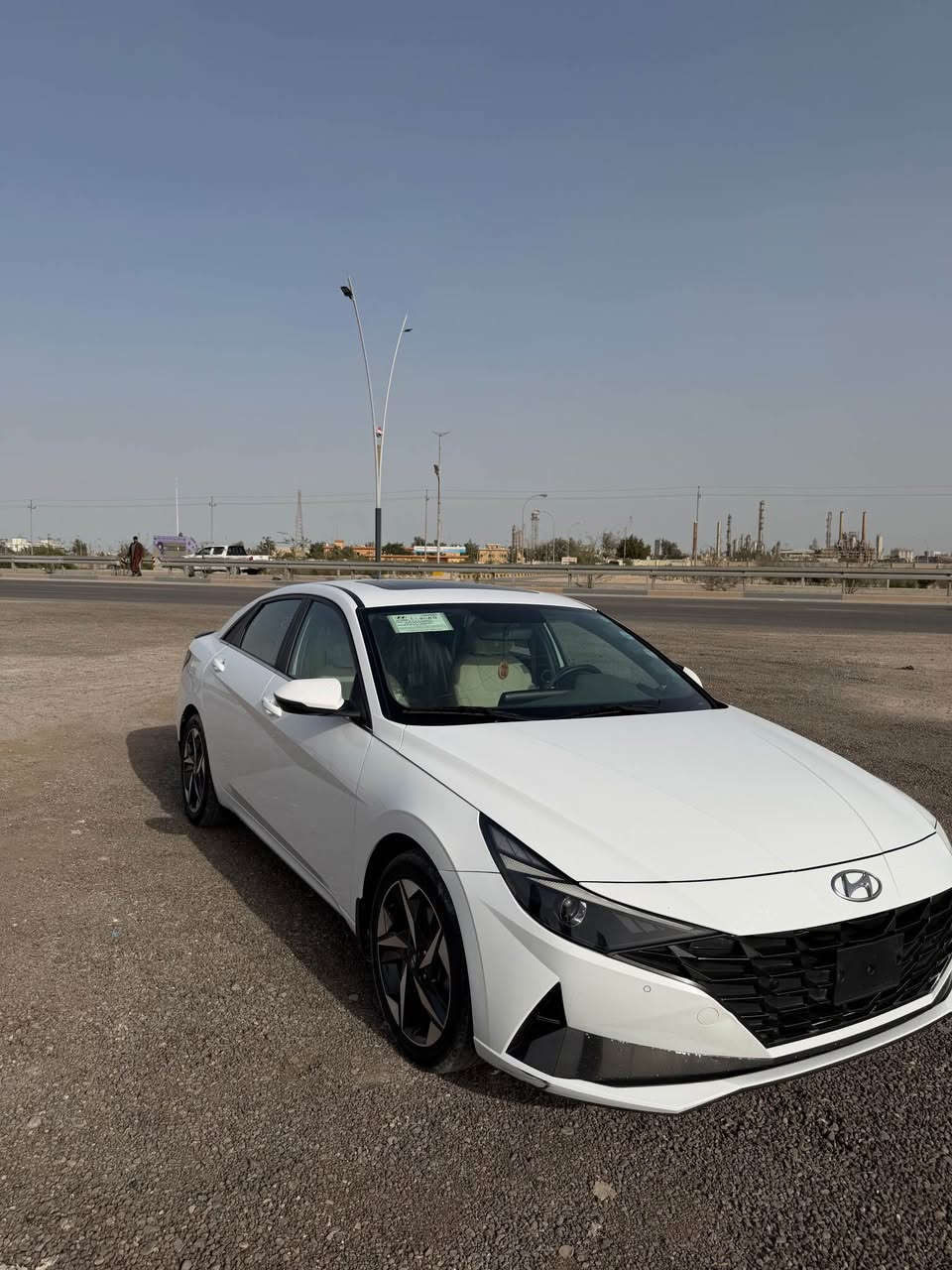 #السلام_عليكم

#للبيع 🚘

-النترا  خليجي 2023

- رقم بغداد اقصاد استقطاع مباشر 

- مكينه  1600 DOSH

- كير At

- ماشيه 75 الف كيلو

- السعر 148 مجالها قليل 

المواصفات :-  

*  فتحة سقف 

*  شاشه  حجم الكبير + كامرة

* رادار امامي + خلفي + جانبي 

* اشاره بالمري 

* 3 وضعيات قياده 

* تحكم  ستيرن 

* تبريد قطعتين

-السيارة كفالة عامة بس ملاحظات بسيطه باردات وطخه بلباب الورا على حطتها ما مصلحه    

- مكان السياره البصرة   

- للاستفسار 

-*********** الزبير, البصرة
