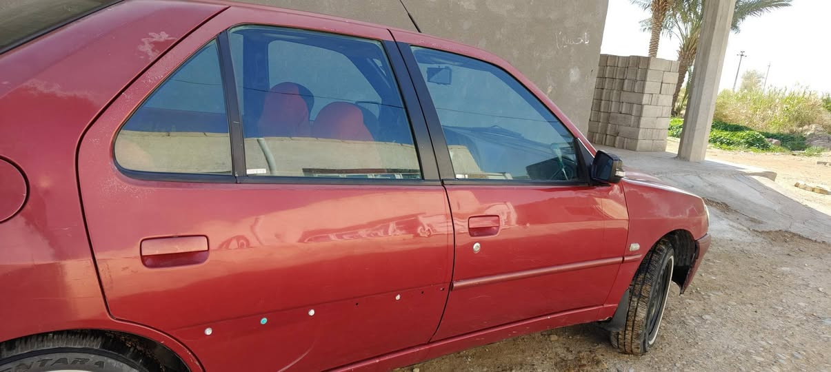 بيجو فرنسي 306 موديل 2001 سيارة كير ومحرك مكفولات كلج جديد صدر امامي وخلفي جدد رقم بغداد  الدولي 
سعر 42 وبيها مجال ‏‪0775 056 6469‬‏
