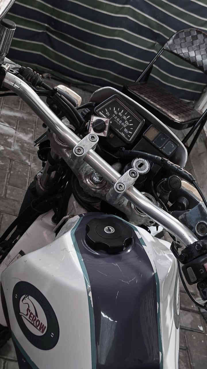 السلام عليكم دراجه قفاز يوماها
محرك ربع
دراجه نضيفه
اخت جديده
دراجه خير من الله
سعر مليونين
ولشراي بيه مجال بسيط كلش
الرقم ***********
