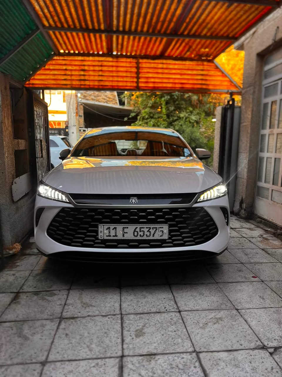 يالله BYD Qin Plus 2025
مرقم بغدادبأسمي اليوم رقمته زيرو صفر كيلو متر يعني ماشي كد رقم(40)كيلو  الكلي السياره زيرو مال شركه
ملحقات-بصمه-كارت-شاحنه
***********
