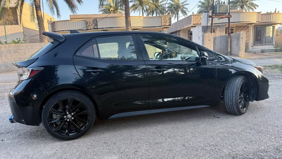 � للبيع تويوتا كورولا هاتشباك 2022 🚗

🔹 موديل: 2022
🔹 المحرك: 2000 سي سي
🔹 وارد أمريكي
🔹 الحادث: بنيد فقط وتم الإصلاح بالكامل
🔹 رقم بغداد جاهز
🔹 تزويد صالنصة مع مخارج عادم رياضية تعطي شكل وصوت مميز مع تزويد على كير من امريكا 
🔹 اقتصادية بالوقود وأداء قوي وثبات عالي
مواصفات فول تحكم ستيرن شفتات رياضي كاميرا تحديد مسار لد نهاري 
✅ السيارة نظيفة وجاهزة للاستخدام اليومي
✅ محرك وكير وشاصي بحالة جيدة

📍 الموقع: بغداد
📞 للاستفسار والمشاهدة على الخاص أو الاتصال على رقم ***********
او مراوس حسب رغبة 
سيارة شبابية مميزة، شكل رياضي ومواصفات جميلة وسعر 137 ورقة
