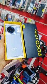 🥰 بوكو F7pro 5g مستخدم سبوع😍 ذاكره512🔥 رام12+12✅ ببجي 120فريم😍🔥 شاحن 9...