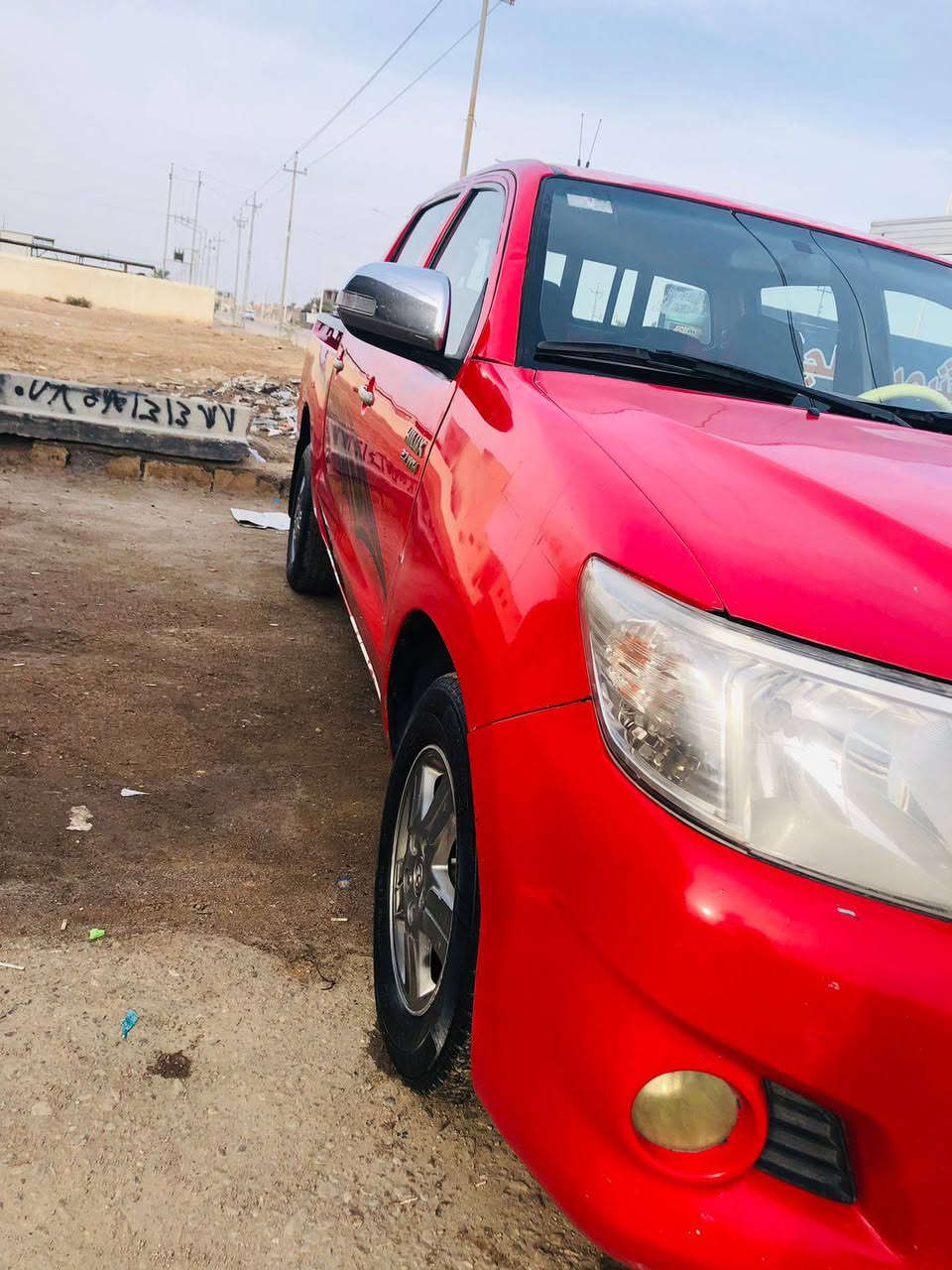 السلام عليكم سياره البيع مديل 2013بيه بجم وشوي بلبدي محرك مكفول سياره ابسمي تحويل  يوم مكان بصره قضاء الدير سعرها 155وبيه مجال  ***********
