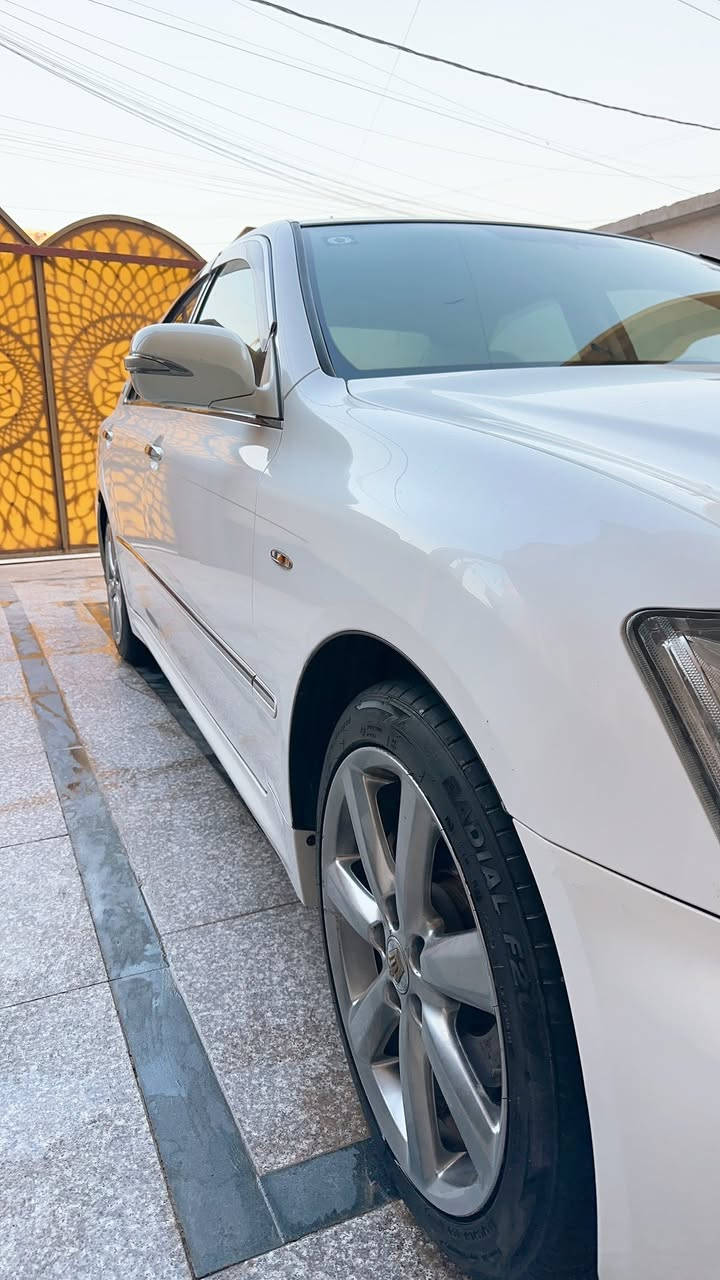 آلُـۜسـۨۚ(✋)ــِۖلُأمٌ ؏ـليۜـ(💜)ـكـۜم 
للبيع شاهينه 
موديل 2007 كرستال
رقم بصره تسجيل جديد مزاد دوله تحويل ثاني يوم
السعر 145وبيه مجال   
مري لكزز سكن + اشاره
كامره خلفيه 
لايت دوار 5 قطع
ويل دنك 18
ترحيب 
خزن كشنات 
5 بصمات تشغيل + بيبان  
6 كير شاصي 180 
خزن اقراص
كشنات كهربائيه 
شاشه 
جنجر + اواكس
سياره كلش جديده وحلوه
حداده جديده
تخم تاير 
مكفوله من الضربه والصبغ والتبديل والكص
مكان السياره البصره قضاء المدينه
السعر 145 $ وبيه مجال
***********
***********
