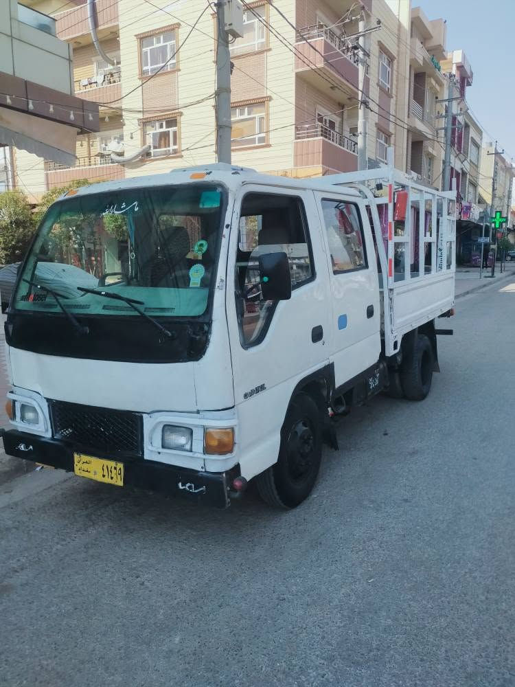 دووتەنی فاو 2002 گێڕ و مەکینەی کیای لەسەرە و بێ عەیبە تایە و پاتری بێ عەیبە ماڵی فەقیرە و هەرزانە سەیارەیەکی زۆر باشە بۆ کاسپی کردن ئاڕم و ئەوەلیات و غرامەی بەشەرت .سعری 32 گەڵا و مەعامەلە لەسلێمانیم...*********** السليمانية, العراق
