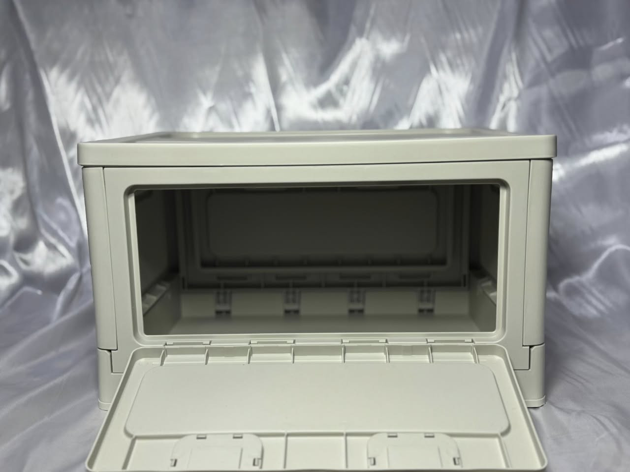 السلام عليكم
للبيع 

صندوق تخزين بلاستيكي قابل للطي للتخييم والسفر

• تصميم عملي وخفيف الوزن
• قابل للطي لتوفير المساحة
• مناسب للتخييم، السفر، وتنظيم الأدوات بالبيت
• مصنوع من مادة قوية مقاومة للرطوبة
• حجم مثالي لحمل الملابس أو الأدوات

اعلى سعر تم 

تواصل خاص او واتساب ***********
