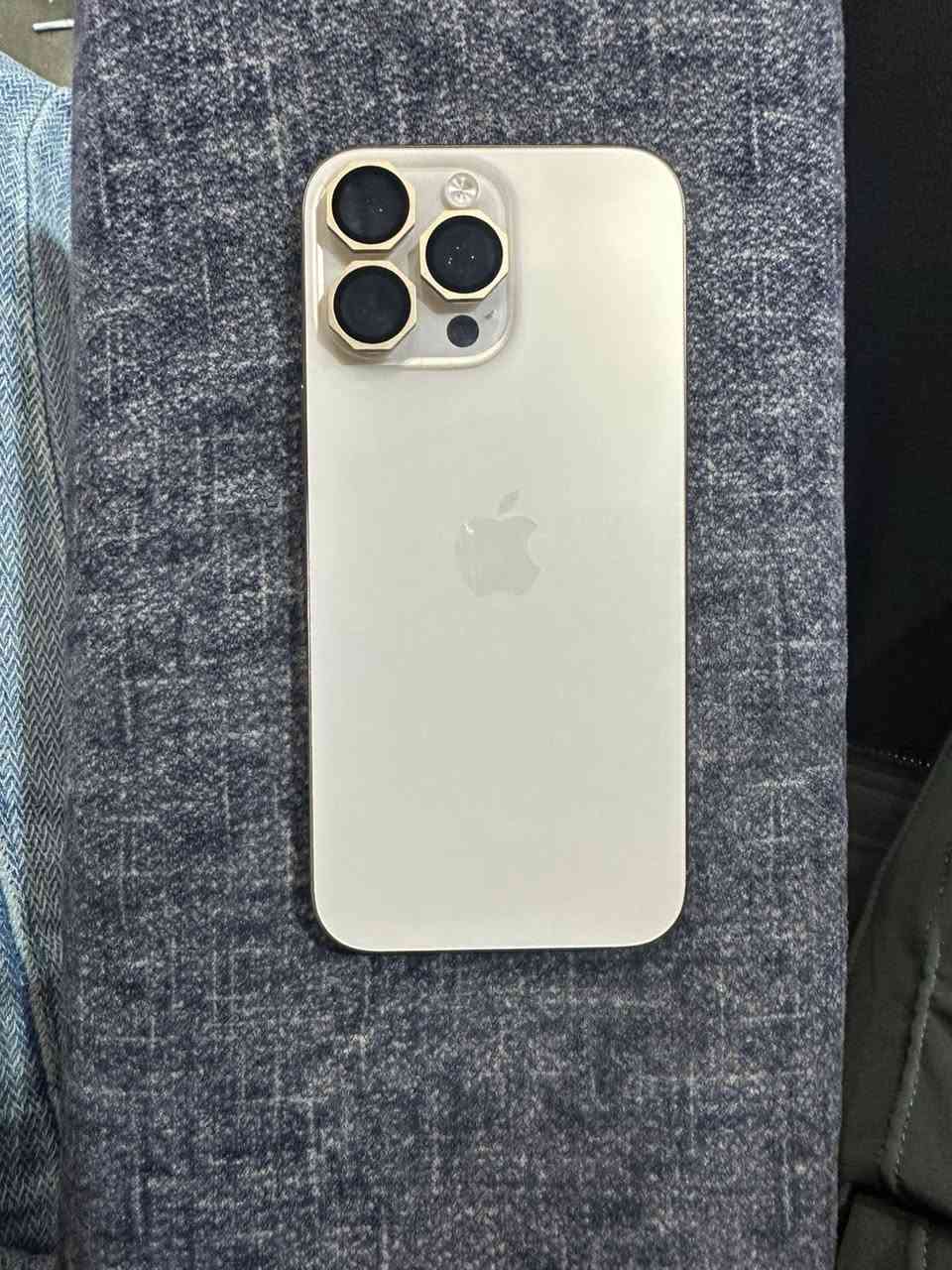 سلام عليكم 16برو ماكس نضافه 100‎%‎
بطاريه 100
مشحون126
بعده بضمان ماله 
سعر مليونو450وبي مجال شي قليل ***********
